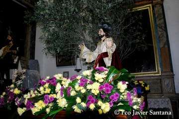 Los 8 pasos de la procesión del Viernes Santo, a punto en la Basílica de Telde (Foto TA)